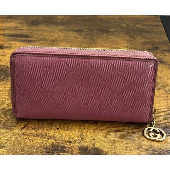 Authentic GUCCI GG Pink Leather Zip-Around Wallet - Gently Used - Picture 1 of 6
